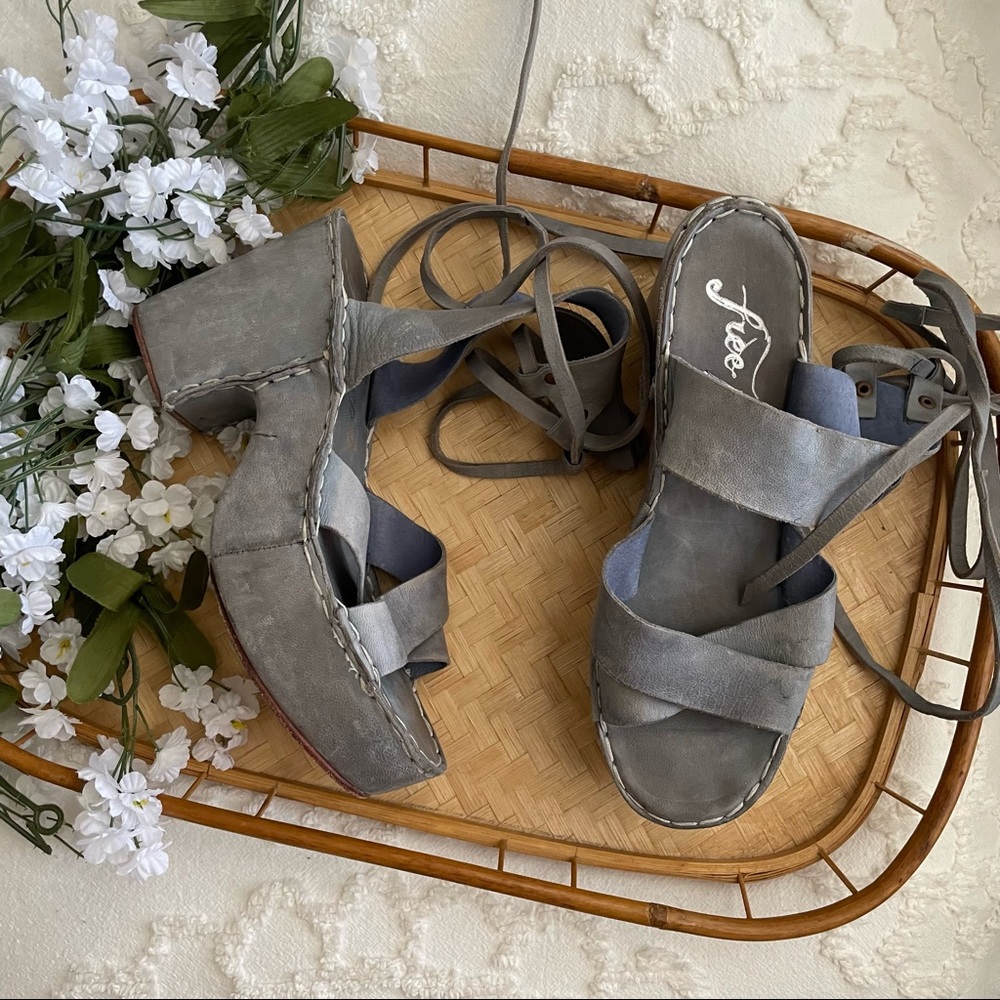 Free People Heeled Lace Up Blue Leather Sandal Heels sz 4 - Picture 2 of 8
